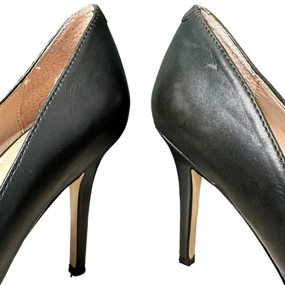 WHBM | Sergeant Green Pumps Size 6.5 - Picture 7 of 16